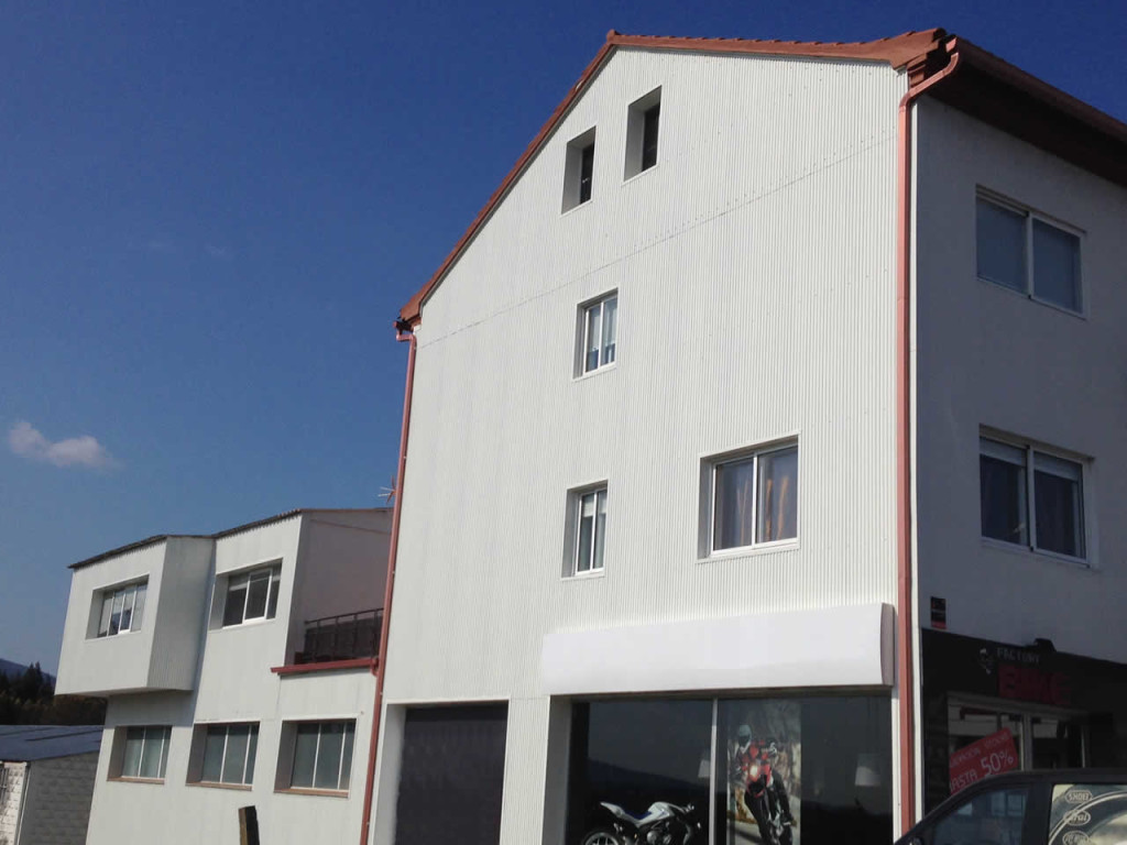 Revestimiento de fachada en Pontevedra - Construcciones Rodríguez Metal